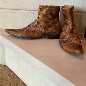 Beautiful Men’s leather Boots, leather in & out.